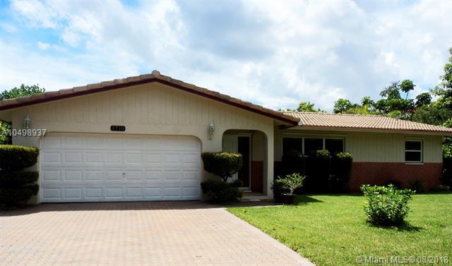 3710 114th Ln - Photo 1