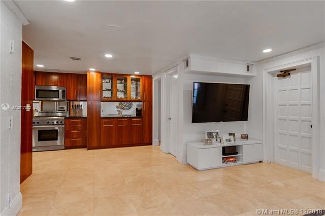 1231 15th Terrace - Photo 1