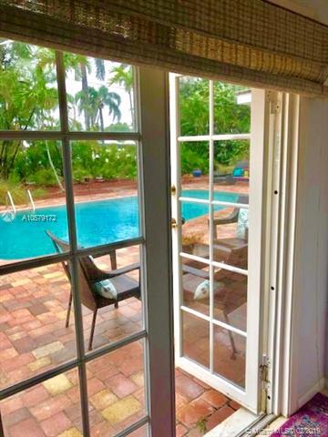 1251 Singer Dr - Photo 1