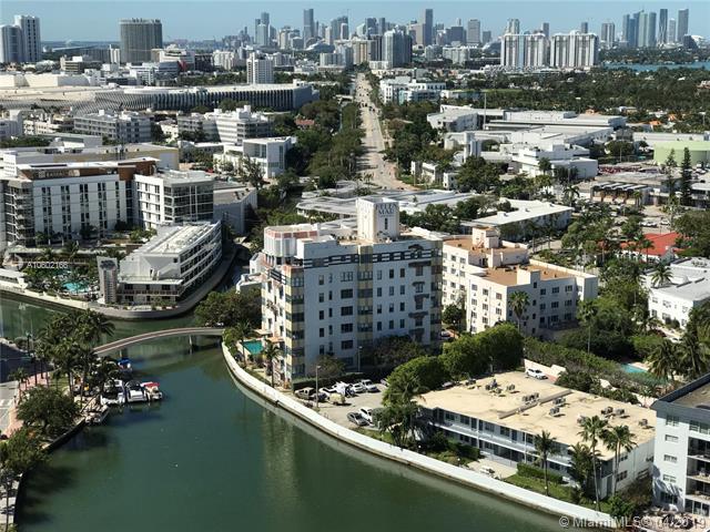 2555 Collins Ave - Photo 1