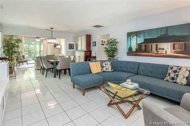 2209 15th Ave - Photo 1