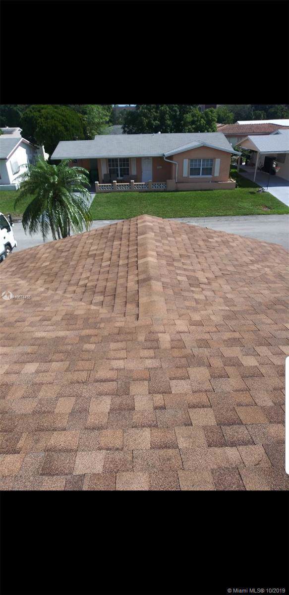 6001 67th Ave - Photo 1