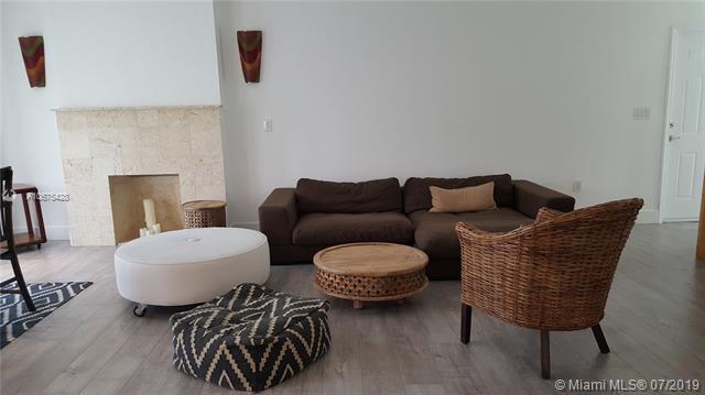 737 Alhambra Cir - Photo 1