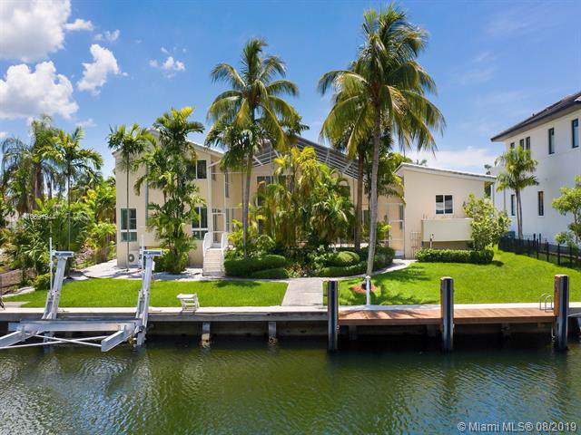 6860 Sunrise Ct - Photo 1