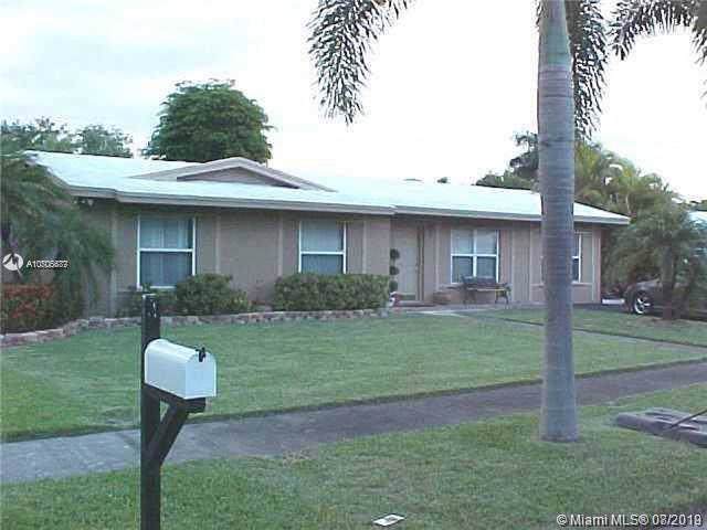 18002 89th Ct - Photo 1