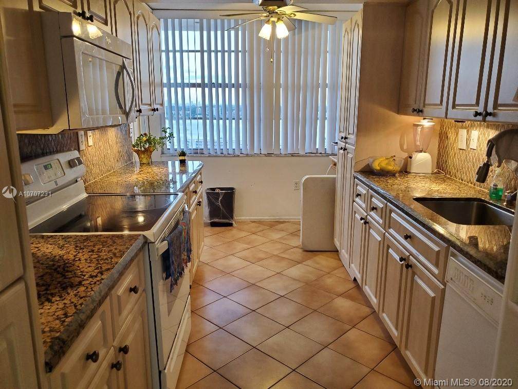 18031 Biscayne Blvd - Photo 1