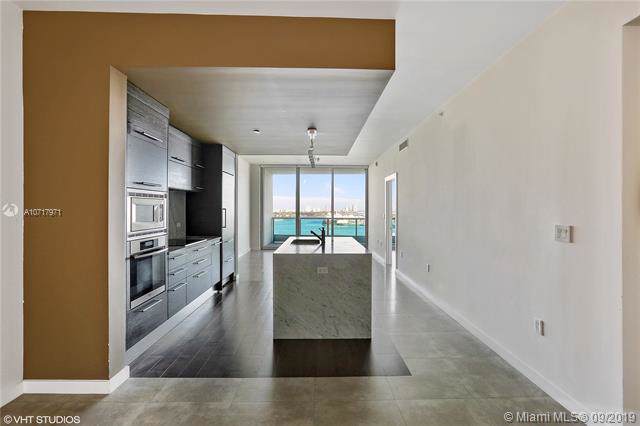 900 Biscayne Blvd - Photo 1