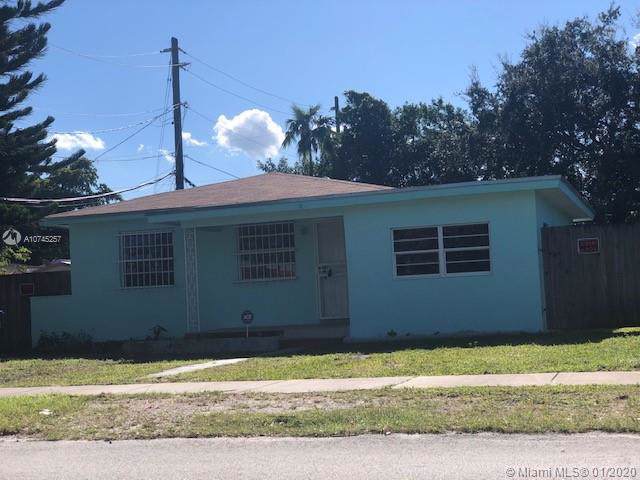 2120 133rd St - Photo 1