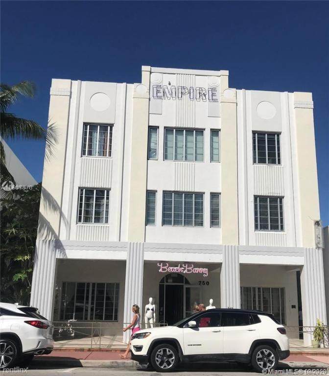 750 Collins Ave - Photo 1