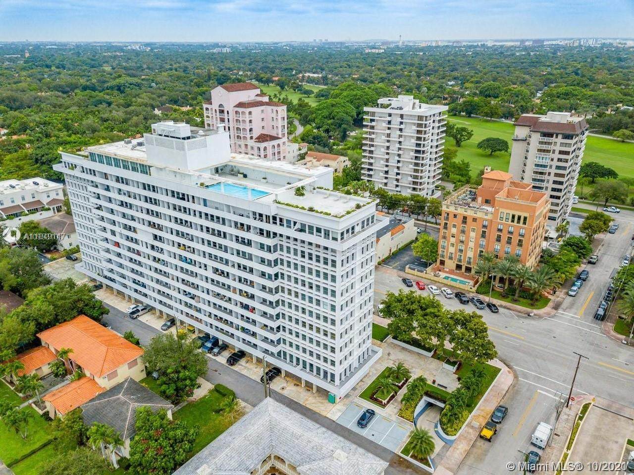 700 Biltmore Way - Photo 1
