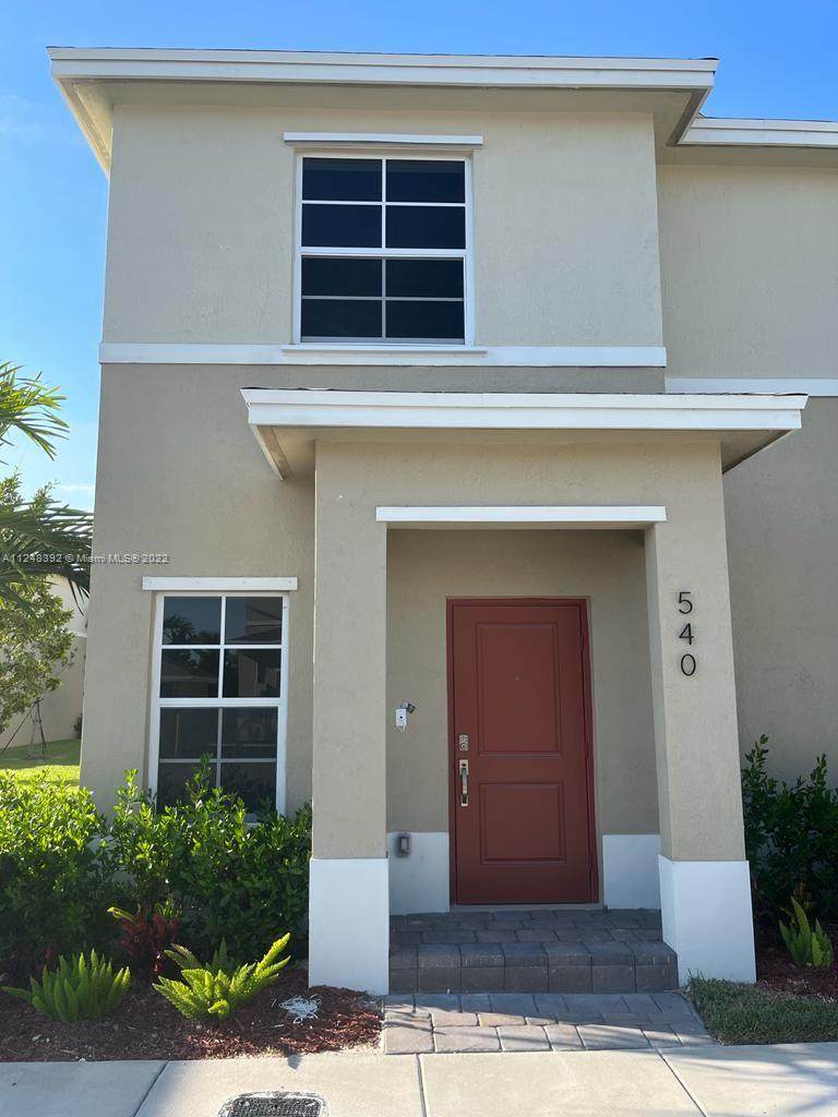 540 4th St - Photo 1