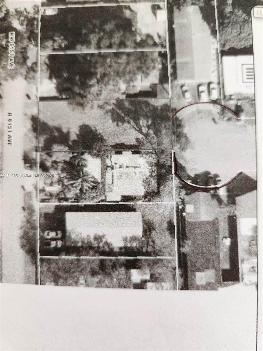 315 61st Ave - Photo 1