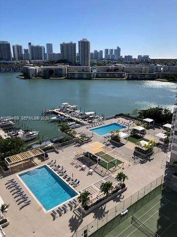 https://bt-photos.global.ssl.fastly.net/miami/orig_boomver_4_A11894669-2.jpg