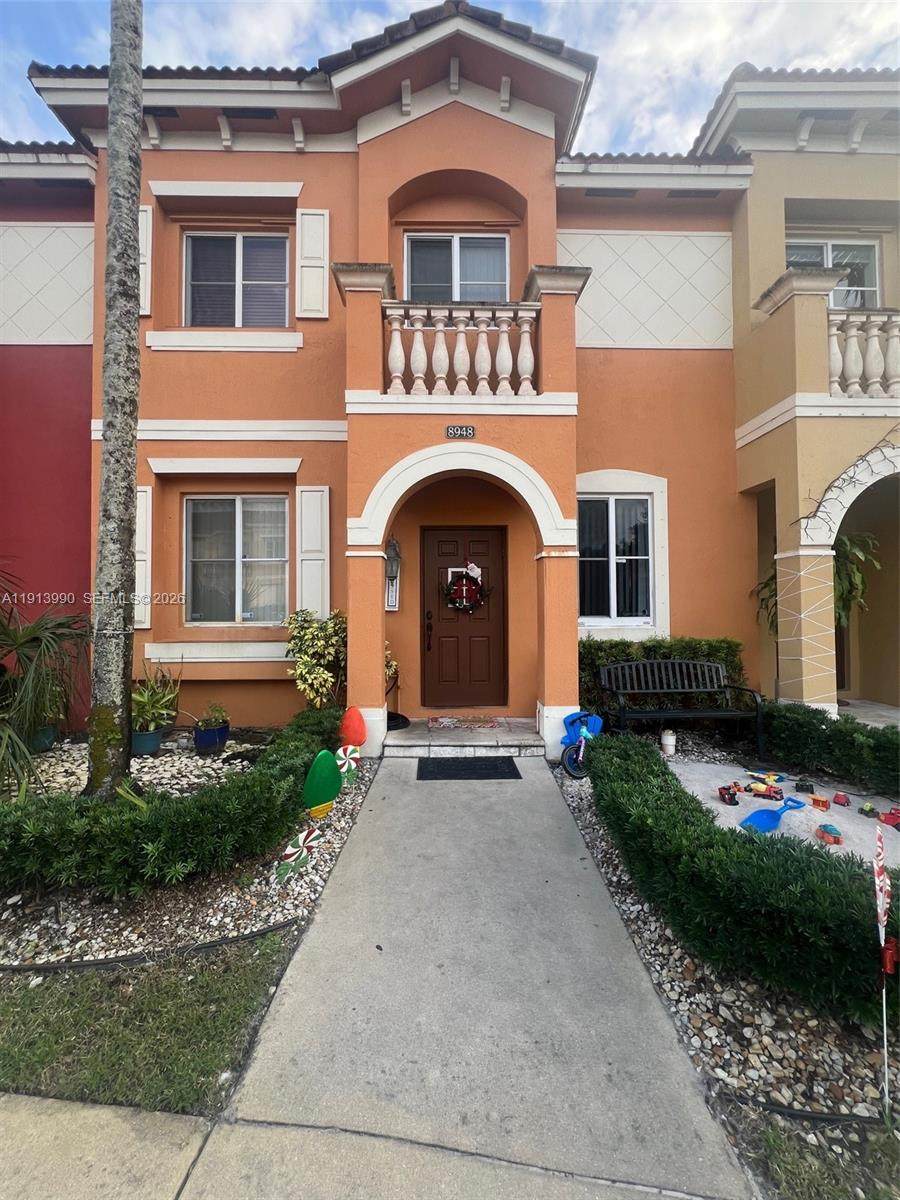8948 19th St - Photo 1