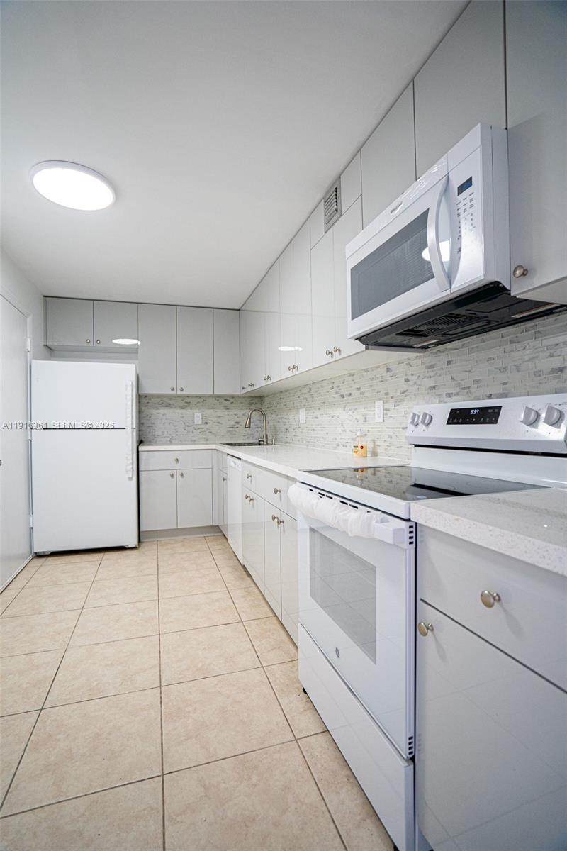 https://bt-photos.global.ssl.fastly.net/miami/1280_boomver_4_A11916361-2.jpg