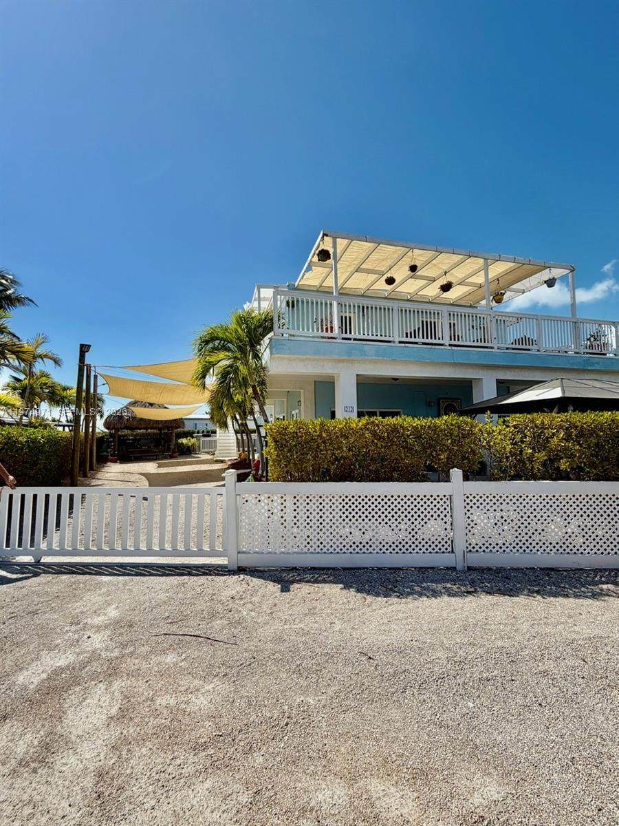 https://bt-photos.global.ssl.fastly.net/miami/orig_boomver_3_A11974971-2.jpg