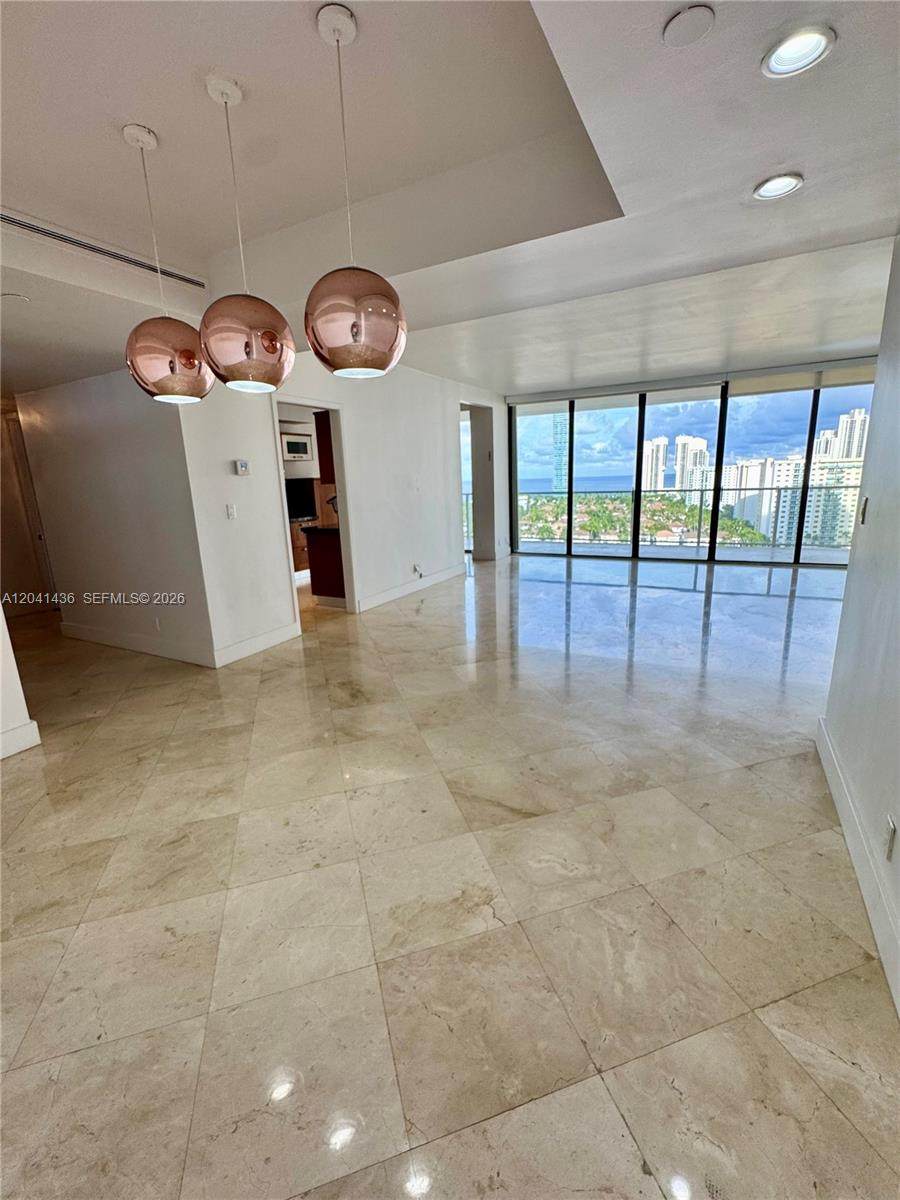19500 Turnberry Way - Photo 1