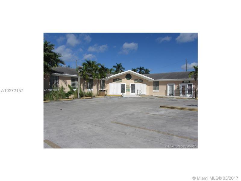 646 Palm Dr - Photo 1