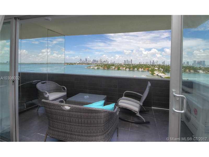 3 Island Ave - Photo 1