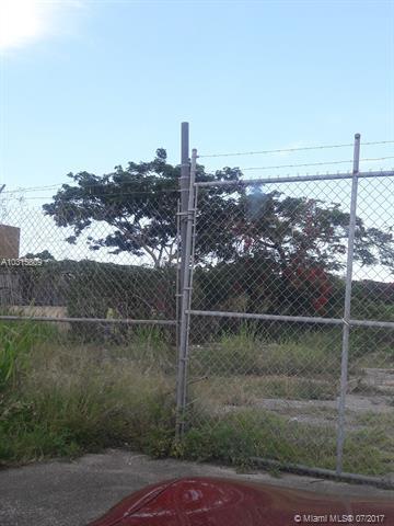 13685 250th St - Photo 1