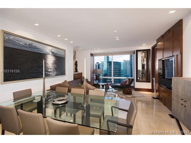 1425 Brickell Av - Photo 1