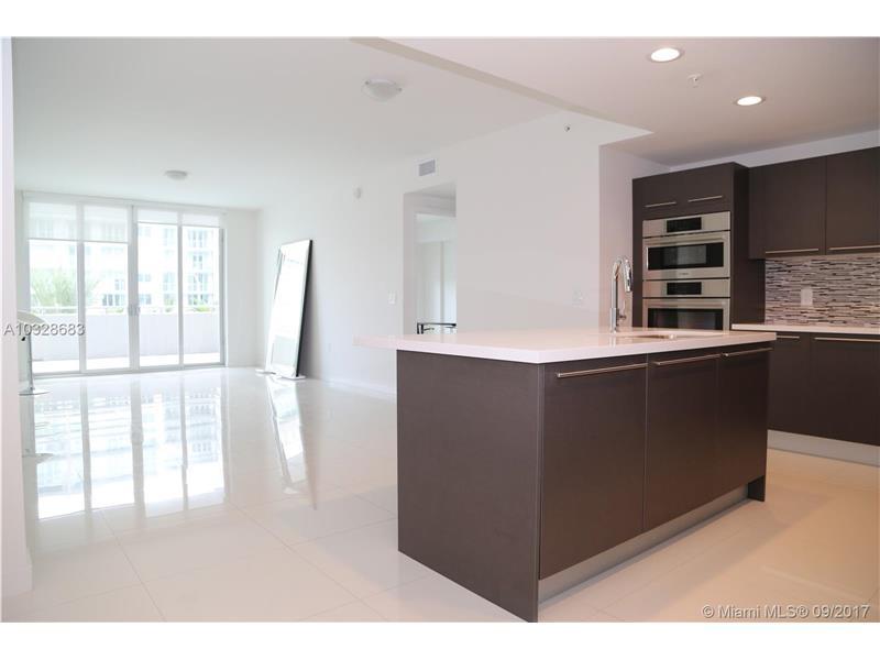 7751 107 AVENUE - Photo 1