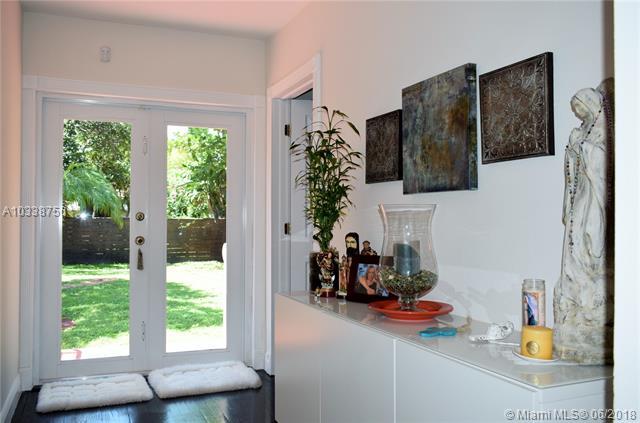 256 30th Rd - Photo 1