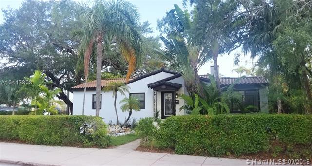 135 Ponce De Leon Blvd - Photo 1