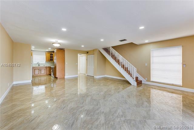 547 Pine Island Rd - Photo 1