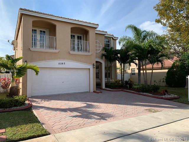 5262 158th Ave - Photo 1