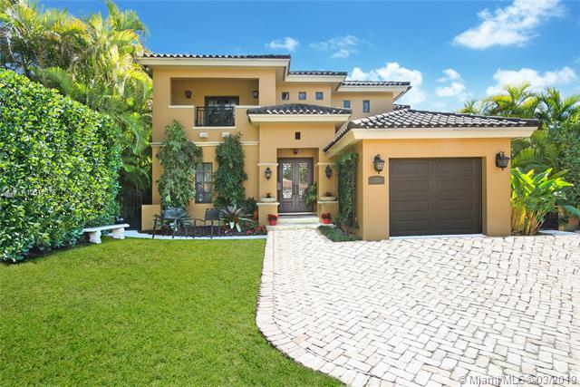 440 Luenga Ave - Photo 1
