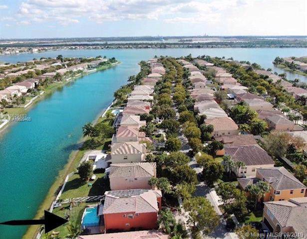 4911 165th Ave - Photo 1