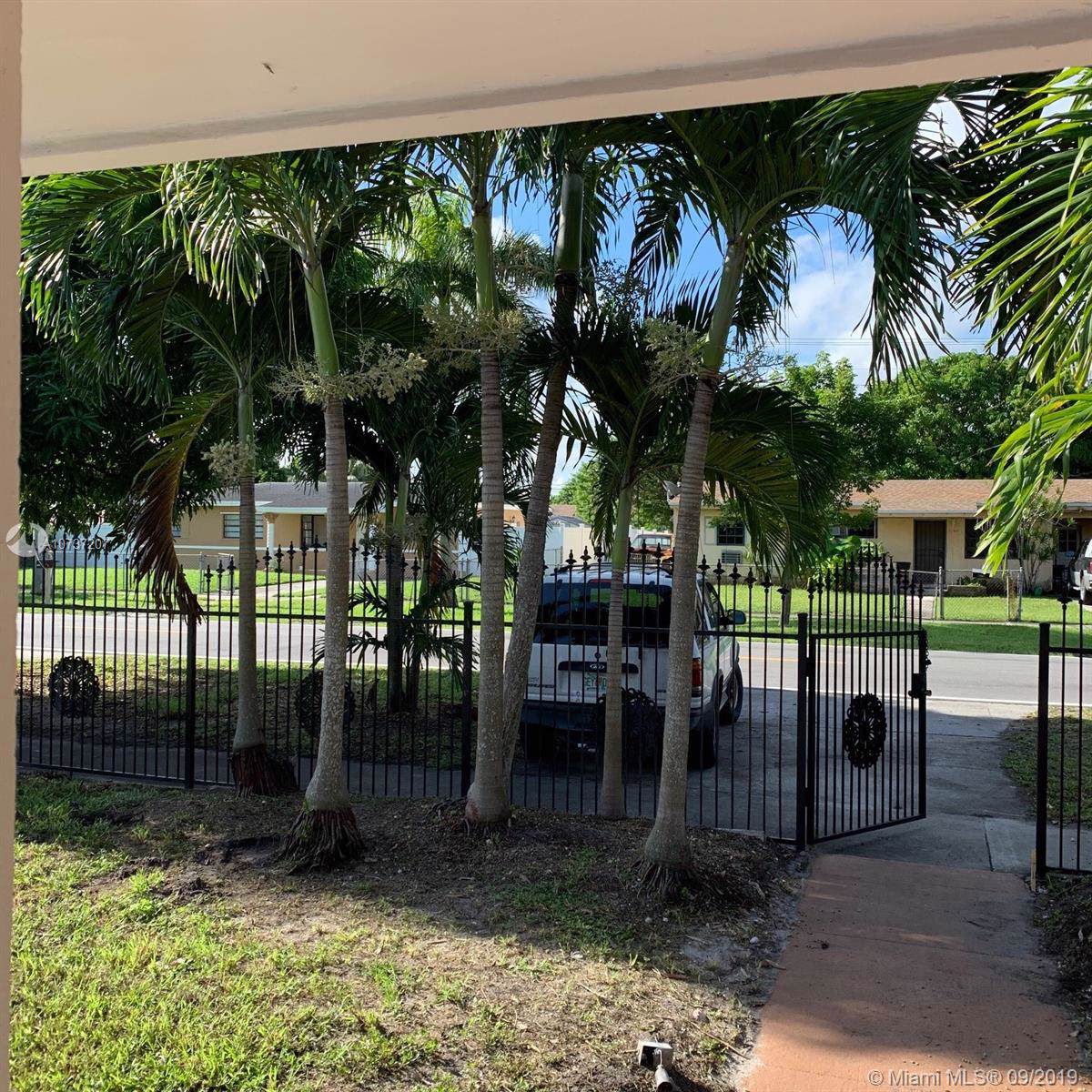 3311 175 ST - Photo 1