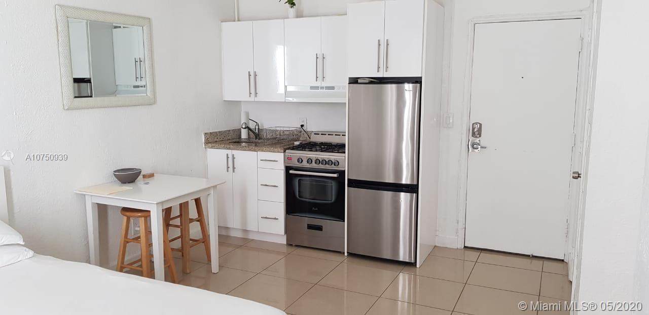 3710 Collins Ave - Photo 1