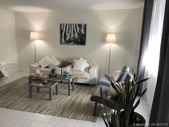 1075 93rd St - Photo 1