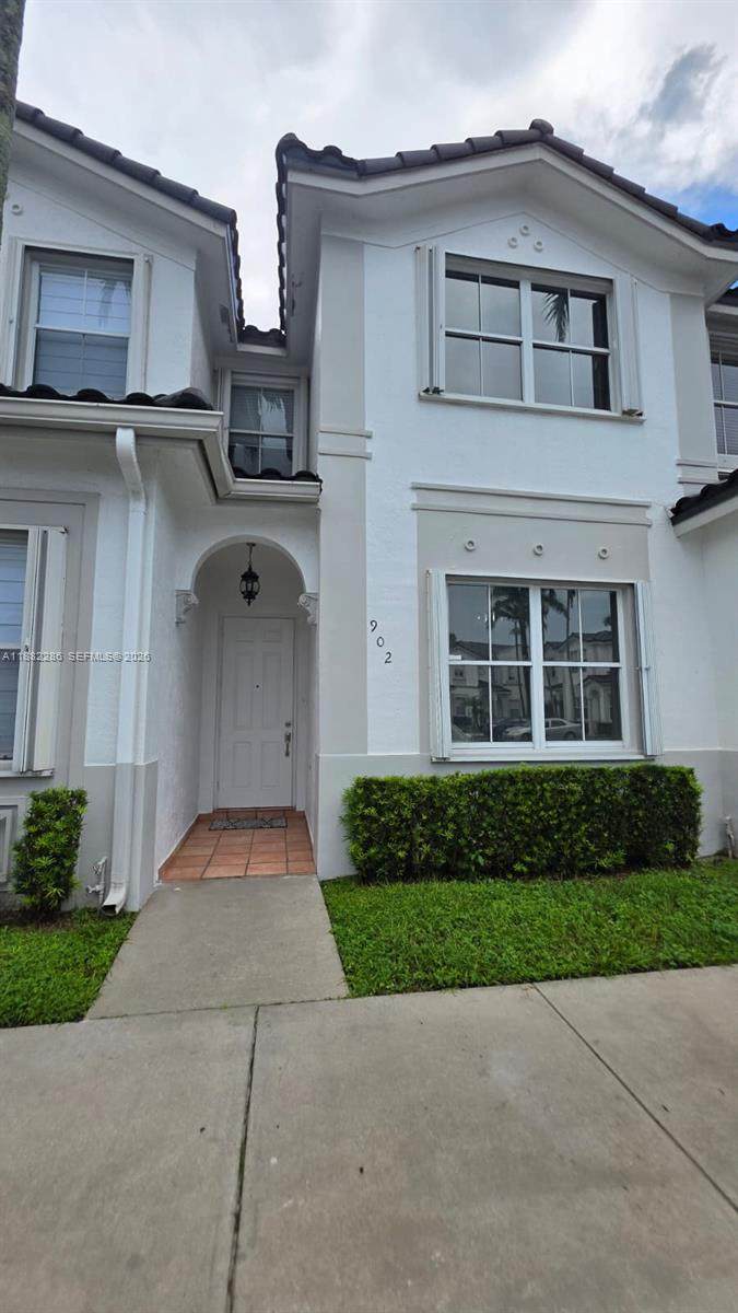https://bt-photos.global.ssl.fastly.net/miami/1280_boomver_5_A11882286-2.jpg