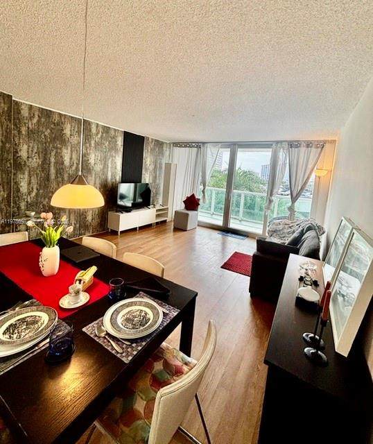 100 Bayview Dr - Photo 1