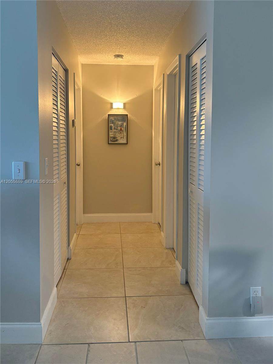 https://bt-photos.global.ssl.fastly.net/miami/1280_boomver_3_A12055889-2.jpg
