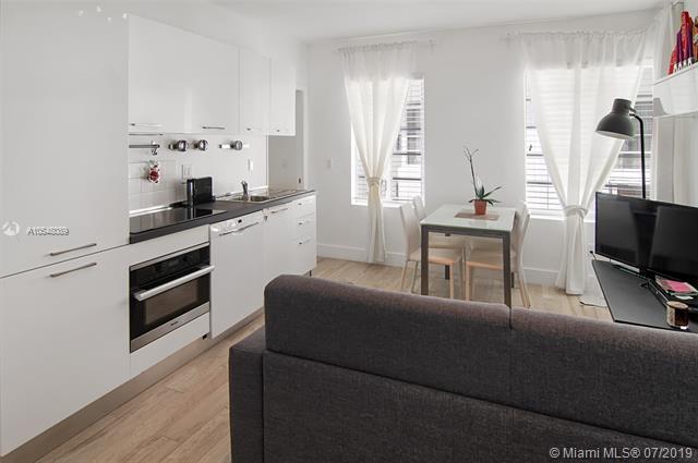 811 Jefferson Ave - Photo 1