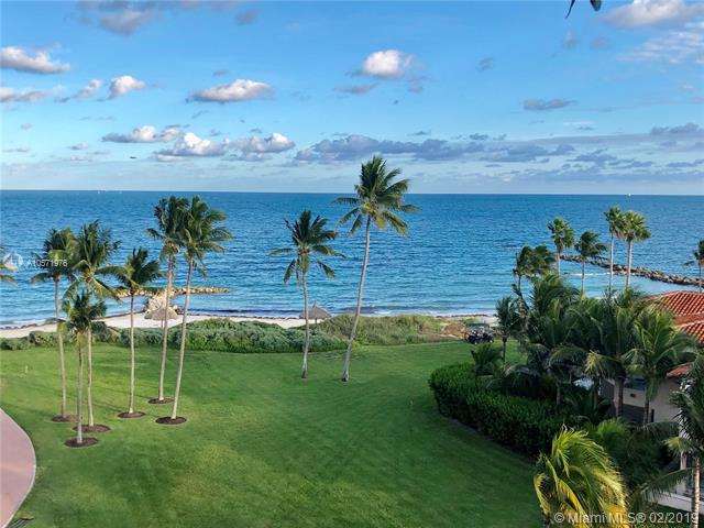 19252 Fisher Island Dr - Photo 1