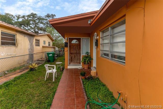 7144 22nd St - Photo 1
