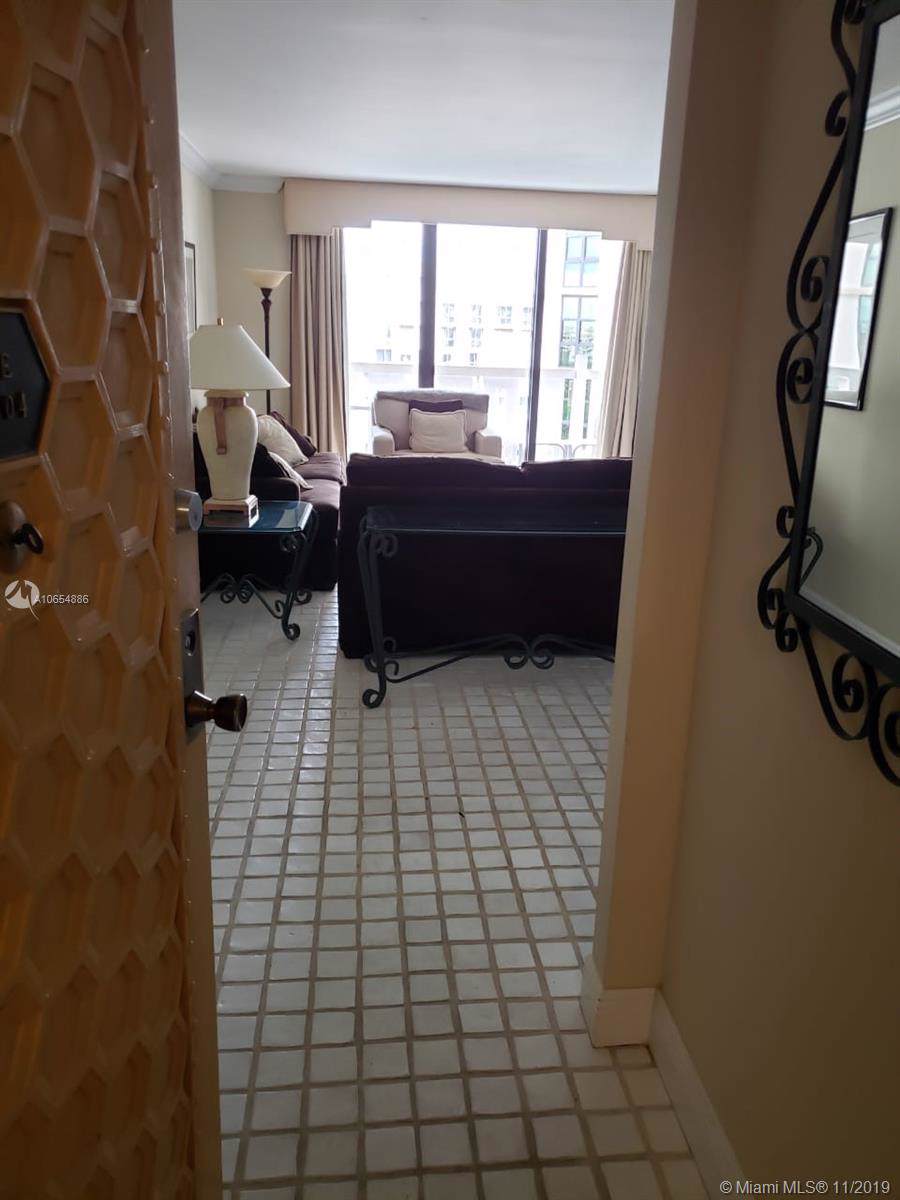 1121 Crandon Blvd - Photo 1