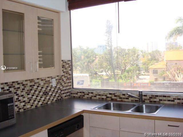 1541 Brickell Ave - Photo 1