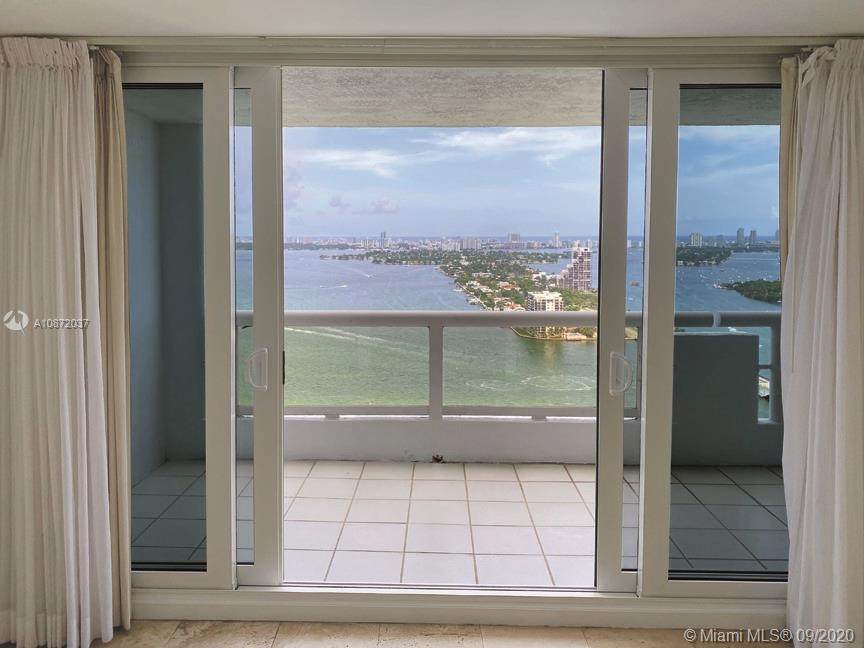 1717 Bayshore Dr - Photo 1