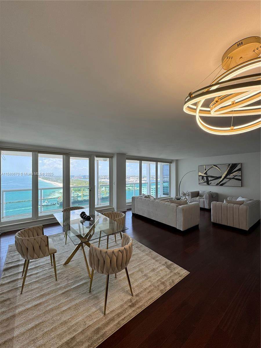 https://bt-photos.global.ssl.fastly.net/miami/orig_boomver_5_A11580670-2.jpg