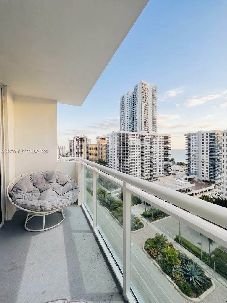 https://bt-photos.global.ssl.fastly.net/miami/orig_boomver_9_A12073848-2.jpg