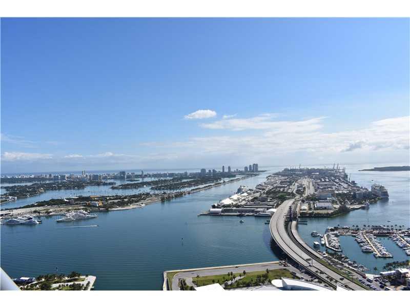 888 Biscayne Blvd - Photo 1