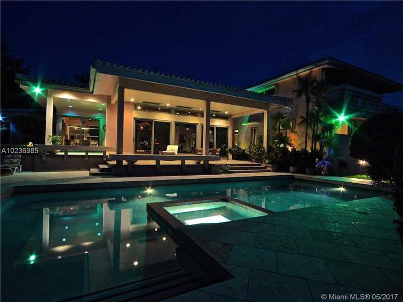 429 Rovino Ave - Photo 1