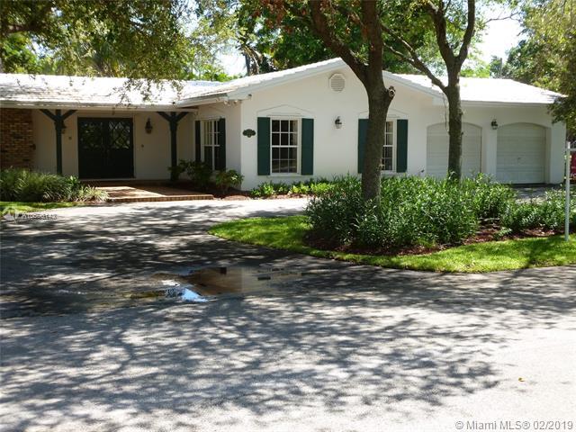 7600 138 St - Photo 1
