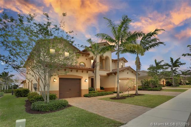 10021 Edgewater Ct. - Photo 1